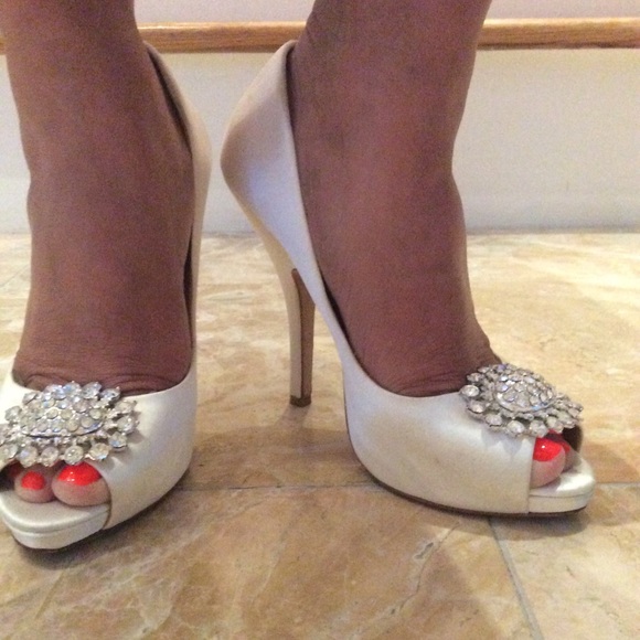 wedding shoes - Picture 6 of 6